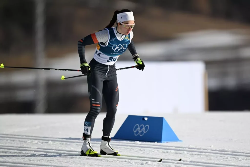 Дарья Непряева дисквалифицирована с марафона на Олимпиаде-2026 | СТАВКА ТВ