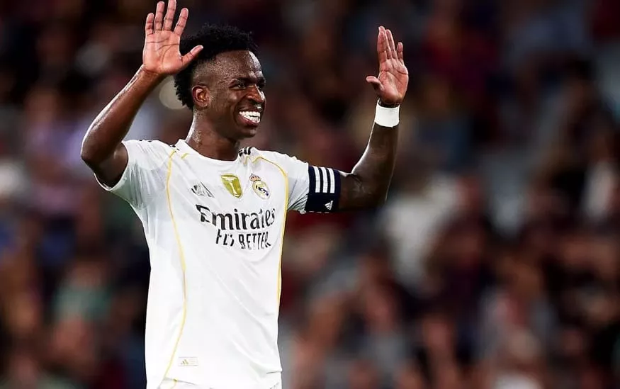 Хедира дал совет Винисиусу после расистского скандала в Лиссабоне | СТАВКА ТВ