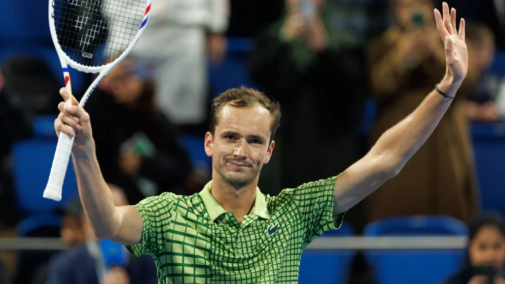 Медведев вышел в финал турнира в Дубае | СТАВКА ТВ