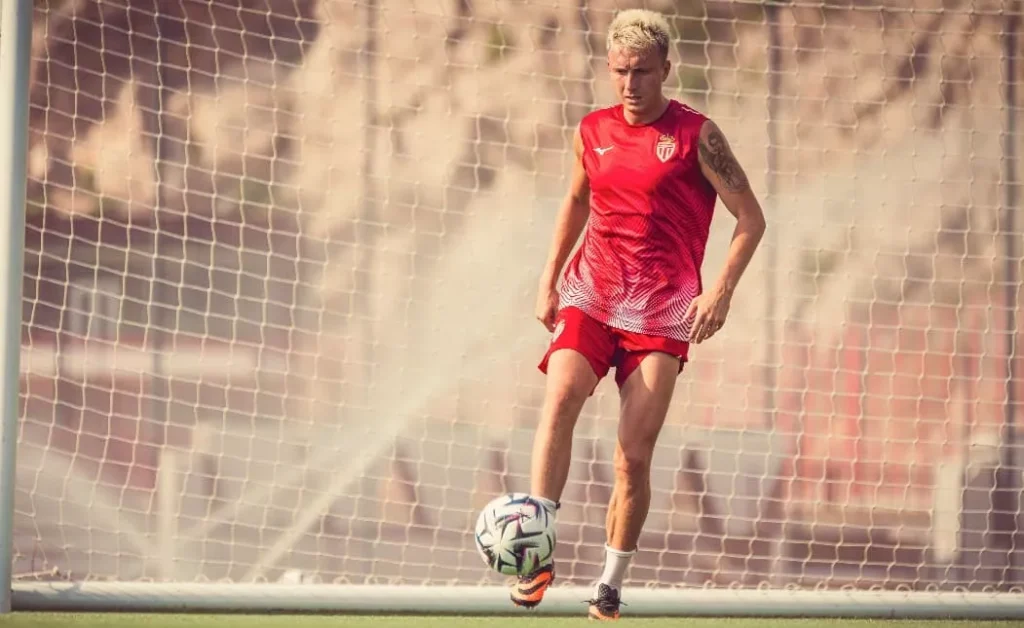 Тренер «Монако» прокомментировал удаления Головина в двух матчах кряду | СТАВКА ТВ