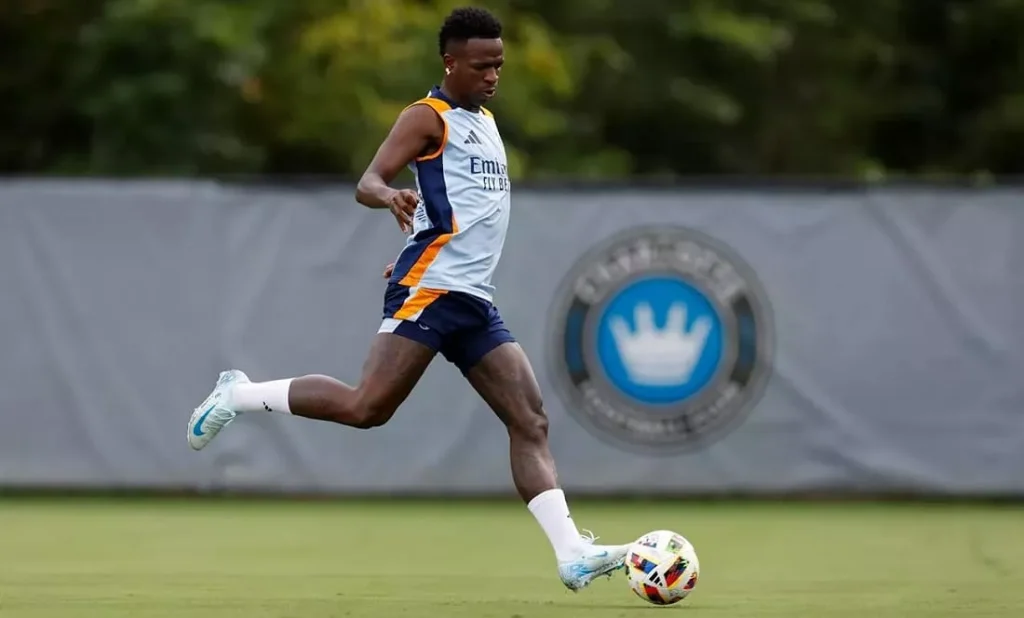 «Манчестер Сити» намерен подписать Винисиуса летом 2026 года | СТАВКА ТВ