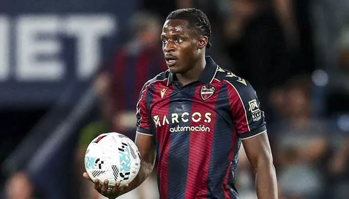 ЦСКА предложил €30 млн за Этта-Эйонга, но форвард отказался | СТАВКА ТВ