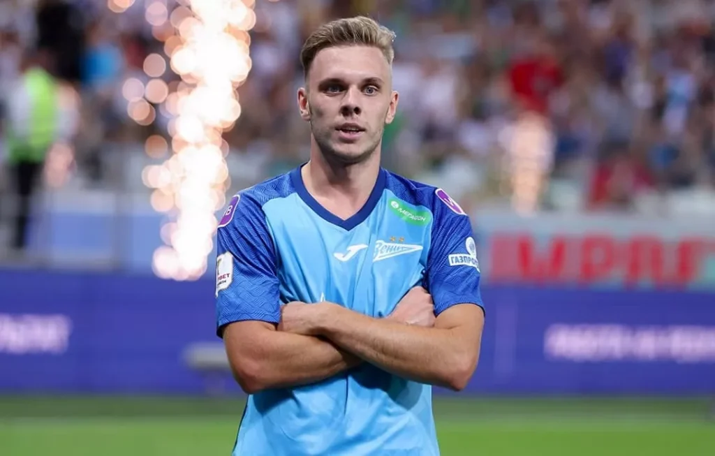 Глушенков назвал европейские клубы, в которых хотел бы оказаться | СТАВКА ТВ