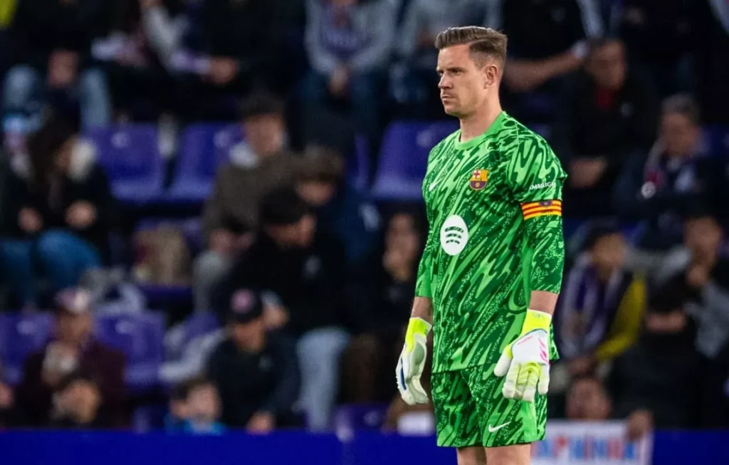 Тер Штеген получил тяжелую травму и пропустит несколько месяцев | СТАВКА ТВ