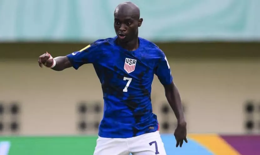 «МЮ» пытается перехватить у «Баварии» 17-летнего нападающего «Шарлотт» | СТАВКА ТВ