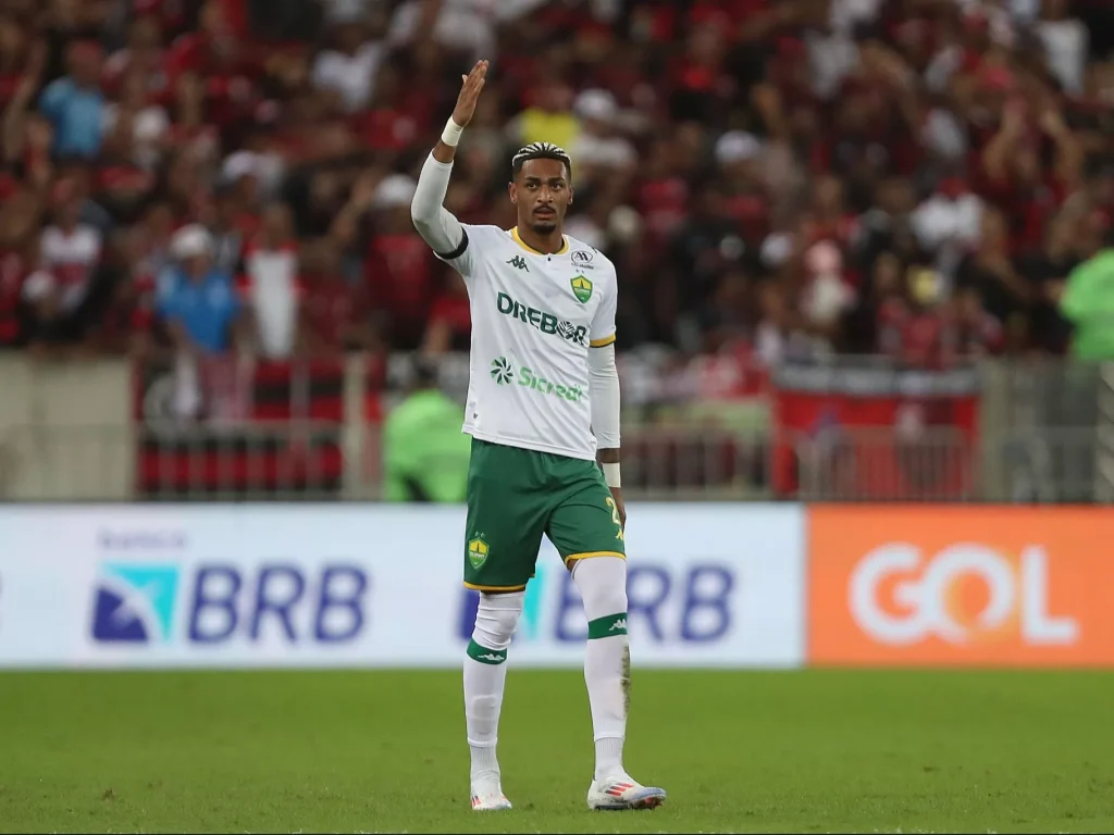 «Балтика» интересуется нападающим «Куябы» Дериком Ласердой | СТАВКА ТВ