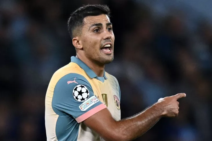 Игрока «Ман Сити» Родри обвинили в слежке за соседями с помощью дрона | СТАВКА ТВ