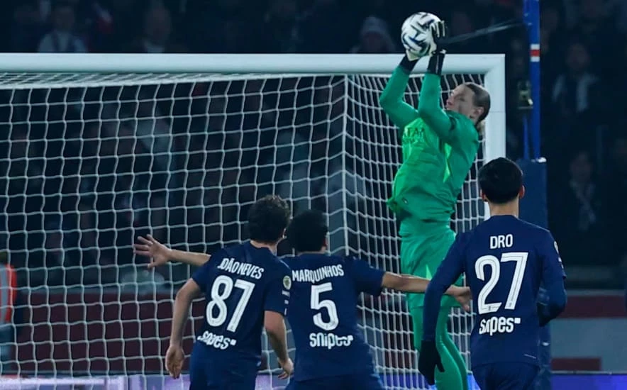 Французский журналист оценил игру Сафонова в матче Лиги чемпионов с «Челси» | СТАВКА ТВ