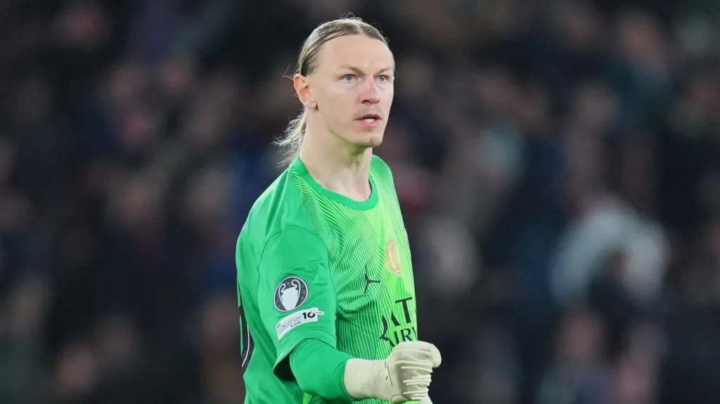 Сафонов получил одну из самых низких оценок в «ПСЖ» за матч с «Челси» | СТАВКА ТВ