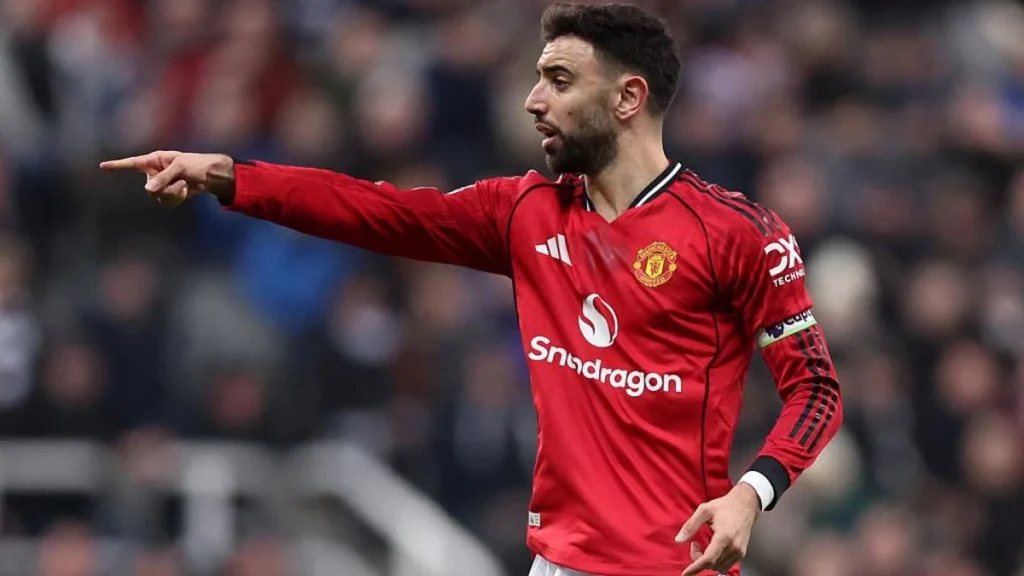 Фернандеш побил рекорд Бекхэма по ассистам за сезон АПЛ в «Манчестер Юнайтед» | СТАВКА ТВ