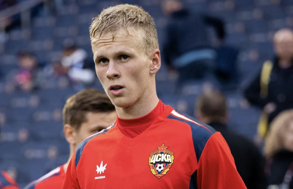 Кисляка признали лучшим полузащитником до 21 года не из топ‑5 лиг | СТАВКА ТВ