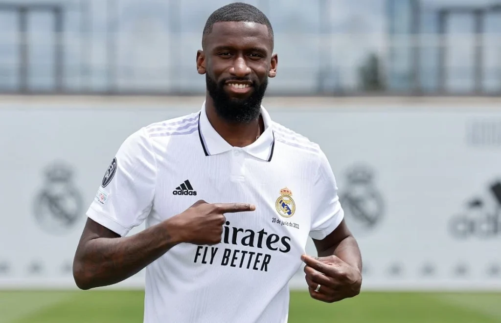 Арбелоа выразил надежду, что «Реал» продлит контракт с Рюдигером | СТАВКА ТВ