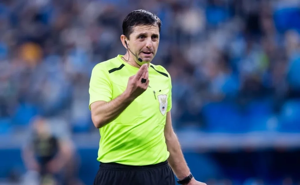 Главный арбитр матча между «Зенитом» и «Динамо» Мх отстранен от работы | СТАВКА ТВ