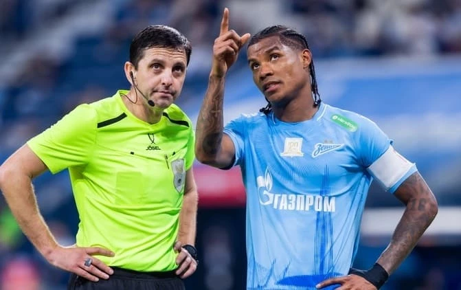 «ВАР не должен был вмешиваться». ЭСК РФС признала ошибку Кукуяна в матче «Зенита» и «Динамо» Мх | СТАВКА ТВ