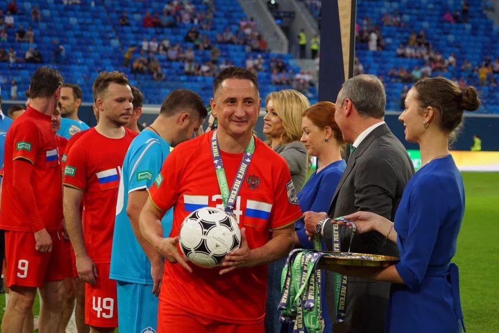 Владимир Быстров объяснил, в каком случае чемпионат Европы 2032 года может пройти в России | СТАВКА ТВ